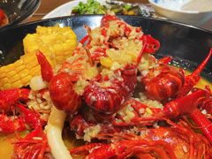 蒜蓉龙虾-聚汇三少·龙虾·中餐厅(莫邪路新天地店)