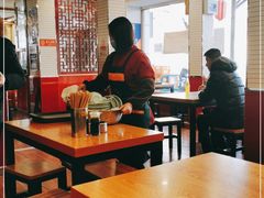 大堂-门框胡同百年卤煮(新街口店)