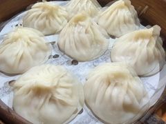 -莱莱小笼·乔艾