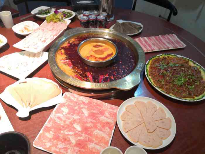 莽哥老火锅(渝西广场店)