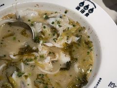 -渔语鱼酸菜鱼新川菜(来福士店)