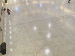 -冠军冰场CHAMPION RINK(百年港湾奥特莱斯店)