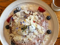 Blueberry&nbsp;waffle-Egg•Allday Brunch(襄阳北路店)