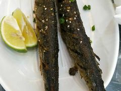 -覃记海鲜美食餐厅