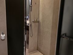 -广州天河希尔顿酒店