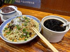 -阿坤传统手工小吃(杨家坪店)