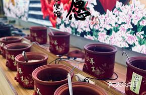 All-You-Can-Eat Soups and Stews