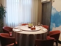 -北平食府·北京烤鸭(北京西站六里桥店)