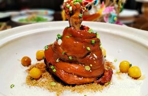 Bawang Pork Shank with Shanbei Yellow Glutinous Rice