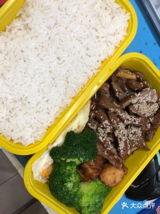 简荟厨·西式简餐(花都雅乐城店)图片