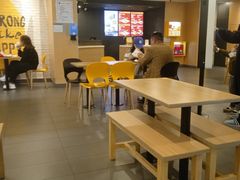-麦当劳(石坝服务区店)