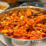 在金源，喝王老吉吃焖锅， 人均100享美味！