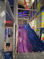 -meland亲子乐园·派对·研学(淄博万象汇店)