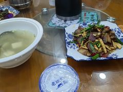 -记忆湘菜馆(芙蓉镇店)