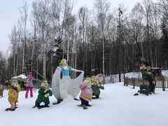 -亚布力新体委滑雪场