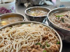 -正宗杨记普洱酸醋米线(总店)
