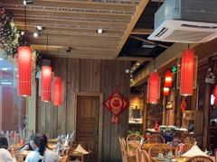 -野山舂·贵州现舂酸汤火锅(鸿通城店)