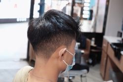-CUTMAN男士理发