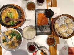 -馋三尺蟹粉小笼(人民广场店)