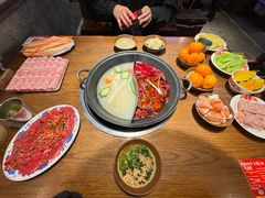 -萍姐火锅·公路夜市(武汉首店)