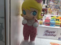 -泡泡玛特POPMART(蓝色港湾店)