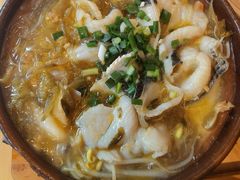 -有红鸡毛店·砂锅菜(抚琴夜市店)