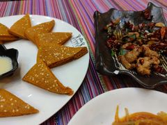 -香巴拉云南餐厅(华莱坞店)