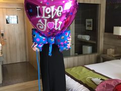 -西安大雁塔科技大学地铁站亚朵酒店