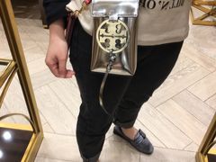 -TORY BURCH(比斯特苏州购物村店)