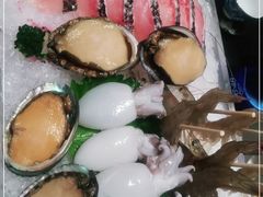 -红鼎豆捞·非遗鲍皇汤火锅(宝丰路店)