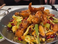 -渔语鱼酸菜鱼新川菜(来福士店)