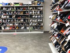 -BIGOFFS 超级折扣(仁恒伊势丹店)