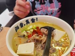 -阿香米线(杭州良渚永旺店)