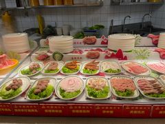 -四囍码头海鲜烧烤自助火锅(外滩南京东路悦荟广场店)