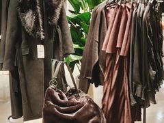 -ZARA(凯德乐峰广场店)