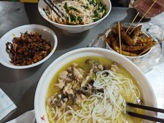 -文山荷鲜居(翠湖店)