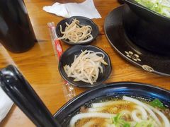 -丽虹云南过桥米线(兴工街店)