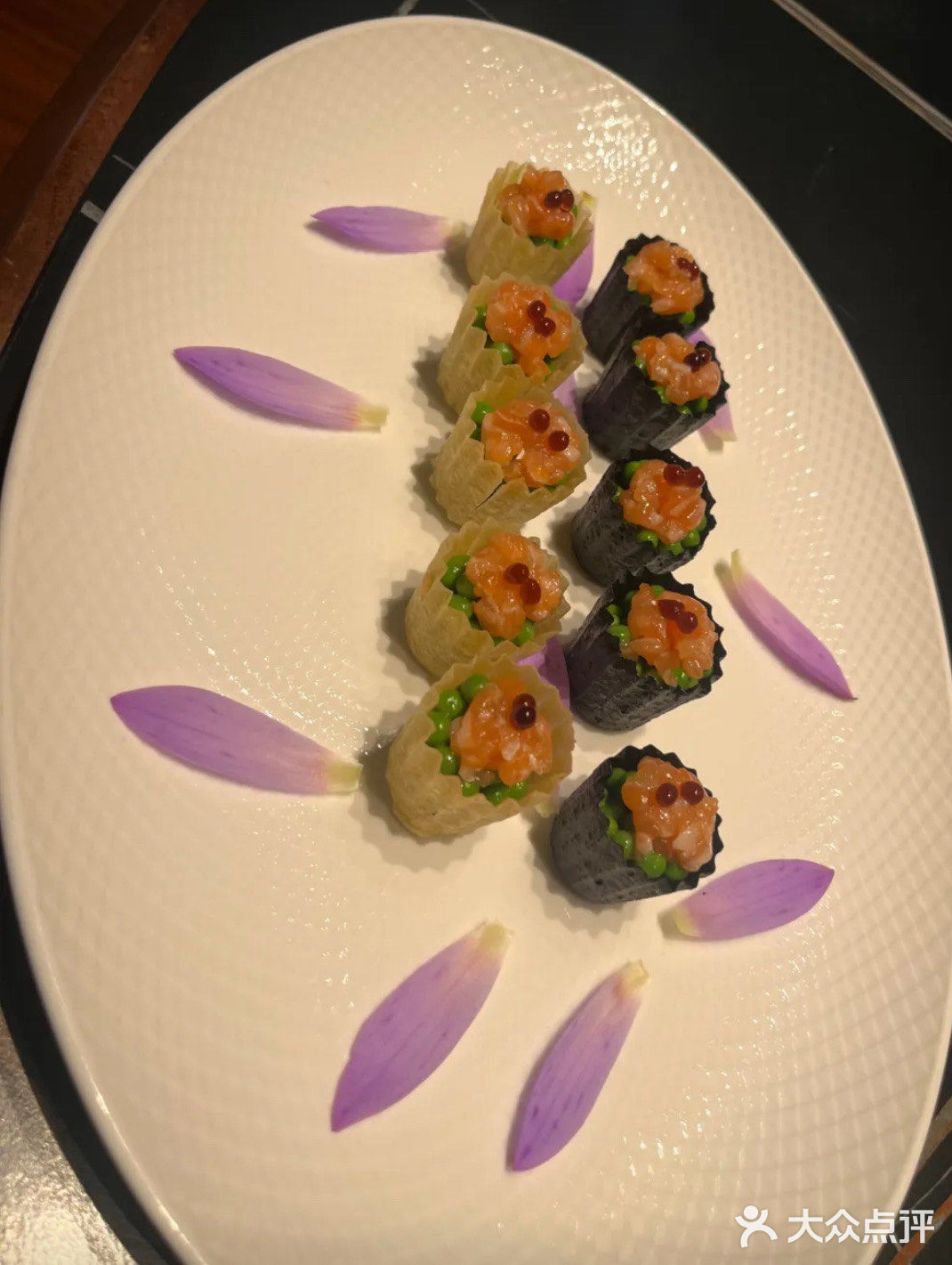 品鉴午间美味佳肴