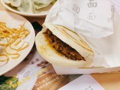 肉夹馍-面点王·臻选(海岸城分店)