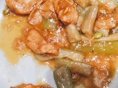 青豆丝瓜烧面筋-北平盛世·新京菜·北京烤鸭(劲松·双井店)