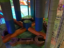 -太空学院儿童娱教乐园(中华广场店)