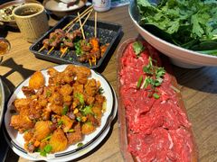 -贵厨酸汤牛肉(小十字店)