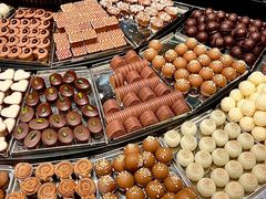 -Laderach 莱德拉(上海环贸iapm店)