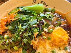 -方铲铲·成都板凳面(滨江银泰店)