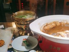 -卢大鲜鱼头捞饭(美利广场店)