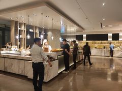 -上海临港美爵酒店·铃兰西餐厅