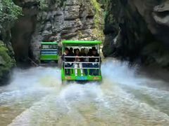 -狮子关旅游区