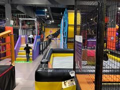 -Tenker Club弹刻极限主题公园 · 蹦床 · 团建 · 生日派对(大关店)