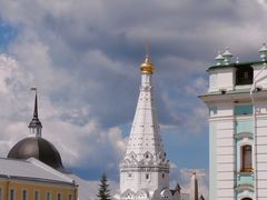 -谢尔盖圣三一大修道院