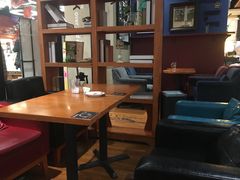 -西西弗书店&矢量咖啡(壹方购物中心店)